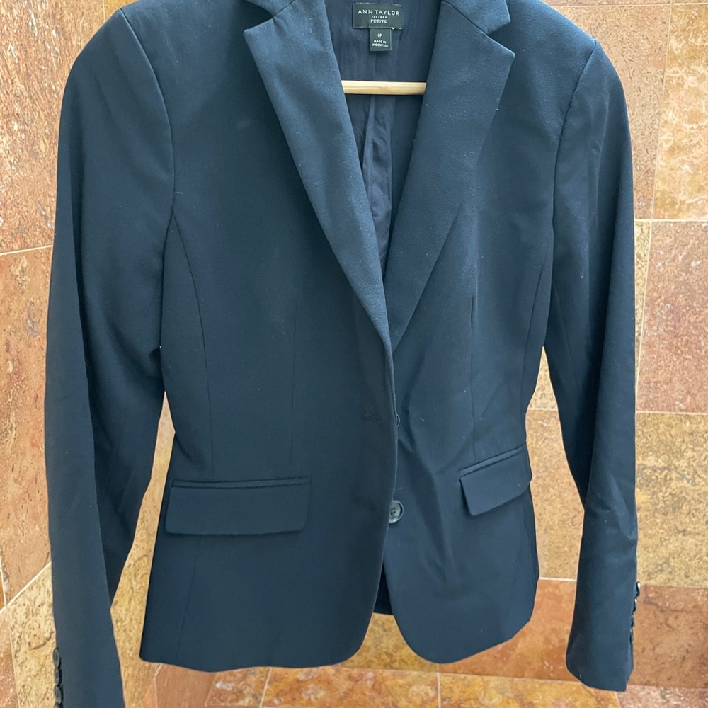 Ann Taylor Women's Black Blazer